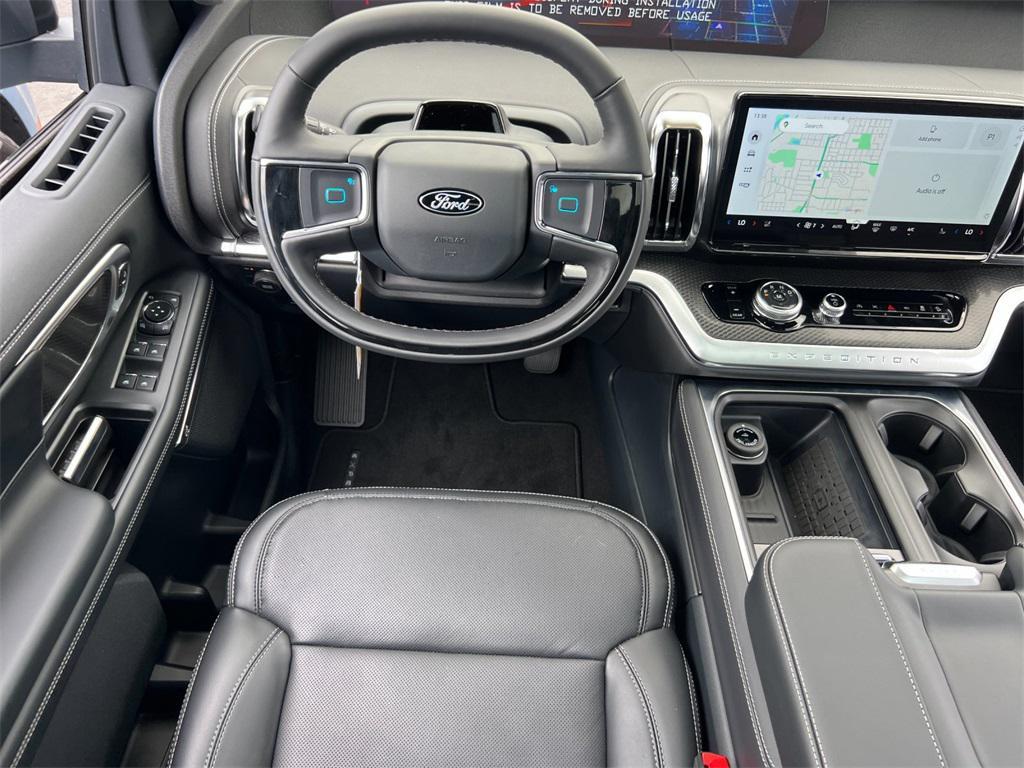 new 2025 Ford Expedition car, priced at $84,615