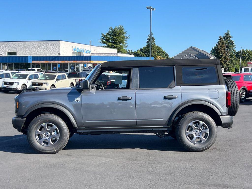 new 2025 Ford Bronco car, priced at $41,951