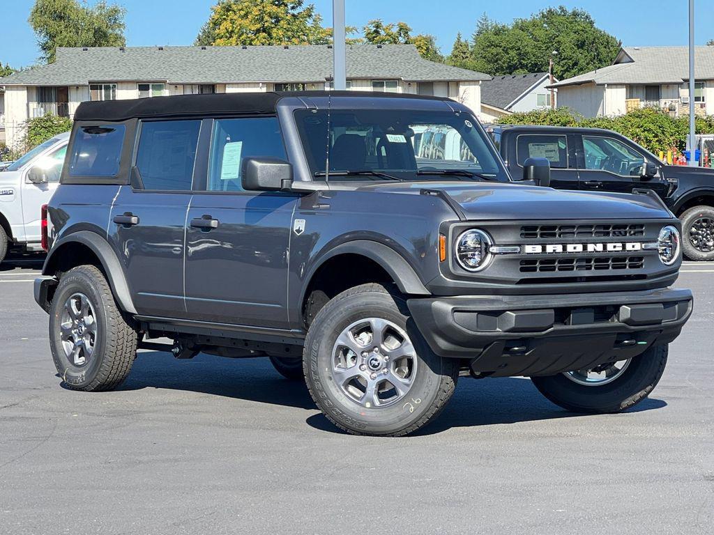 new 2025 Ford Bronco car, priced at $41,951