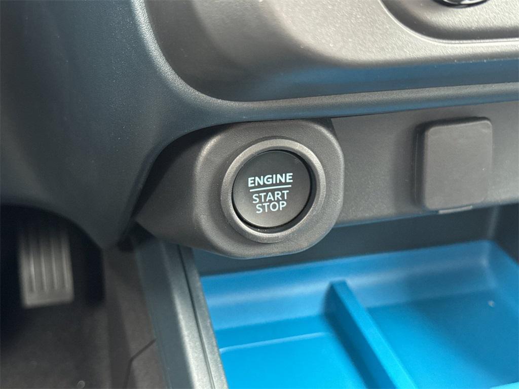 new 2025 Ford Maverick car, priced at $32,122
