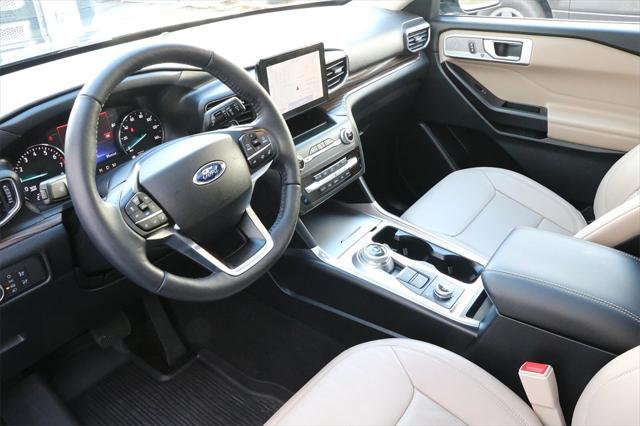 used 2020 Ford Explorer car