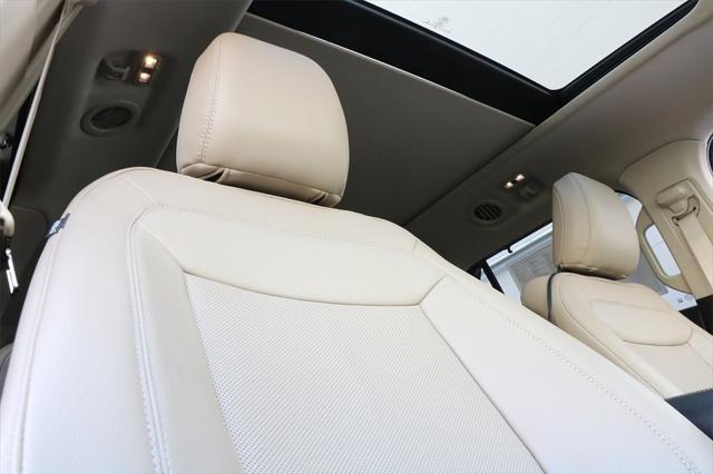 used 2020 Ford Explorer car