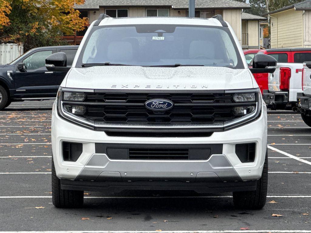 new 2025 Ford Expedition Max car, priced at $94,070