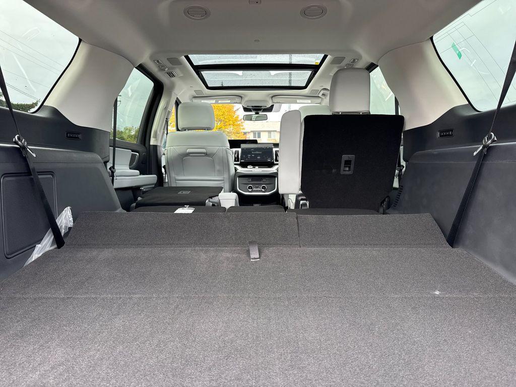 new 2025 Ford Expedition Max car, priced at $94,070