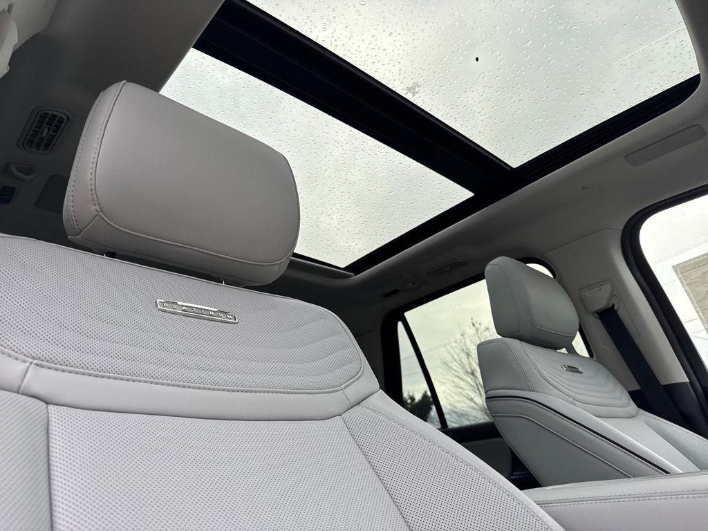 new 2025 Ford Expedition Max car, priced at $94,070