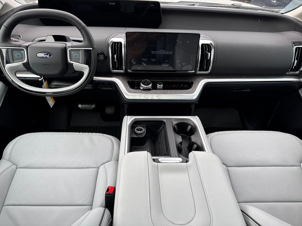 new 2025 Ford Expedition Max car, priced at $94,070