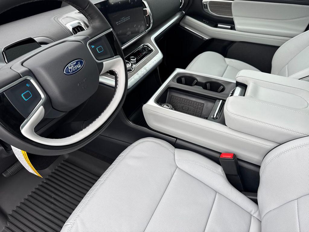 new 2025 Ford Expedition Max car, priced at $94,070