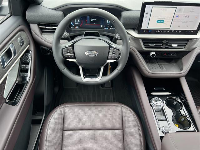 new 2025 Ford Explorer car, priced at $61,285