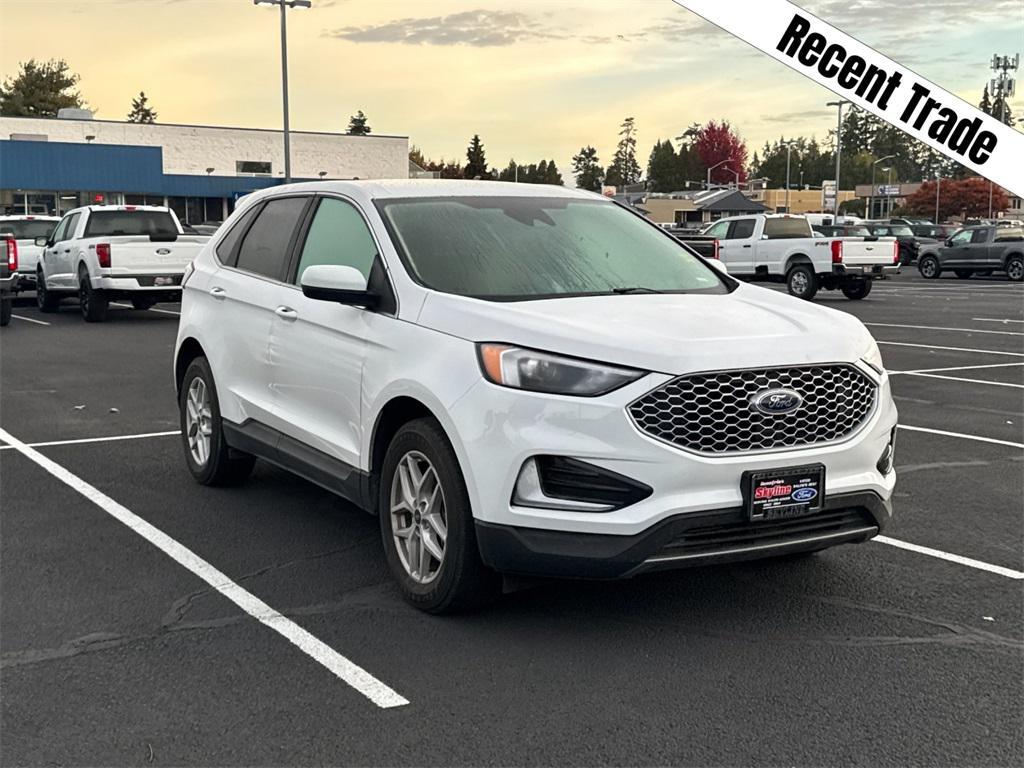 used 2024 Ford Edge car, priced at $25,600