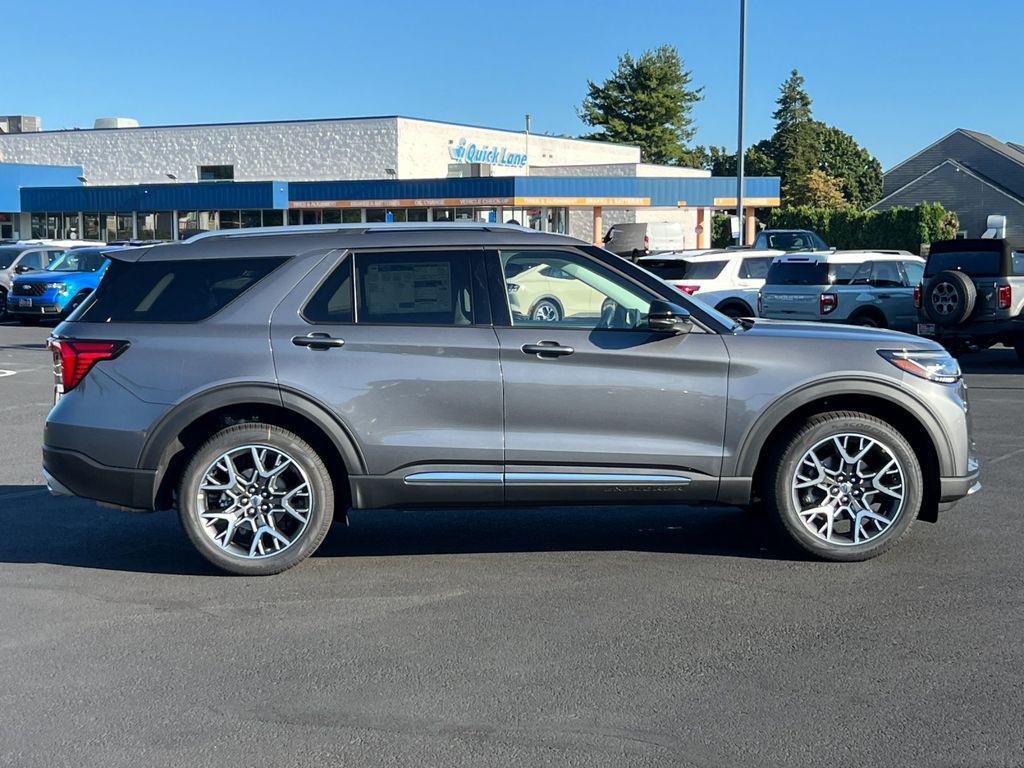 new 2025 Ford Explorer car, priced at $57,623
