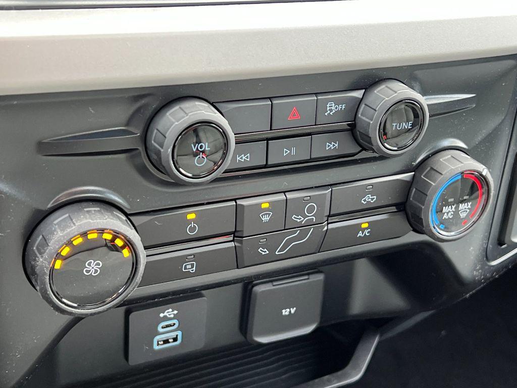 new 2025 Ford F-350 car, priced at $52,035