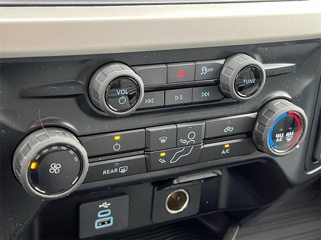new 2025 Ford F-350 car, priced at $68,654