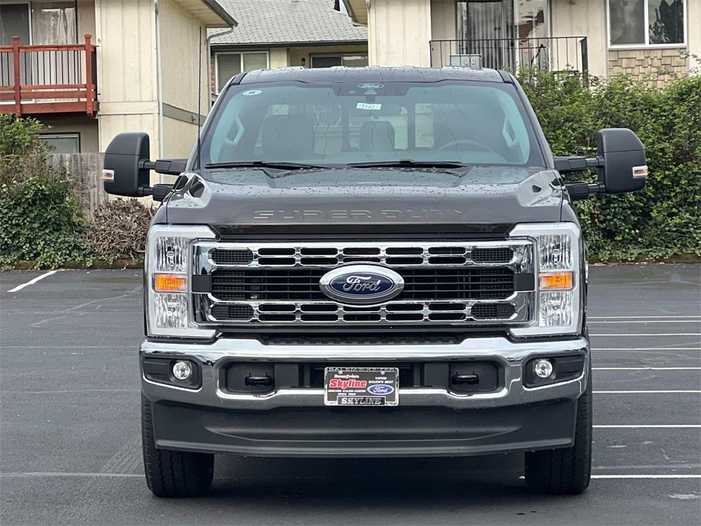 new 2025 Ford F-350 car, priced at $68,654