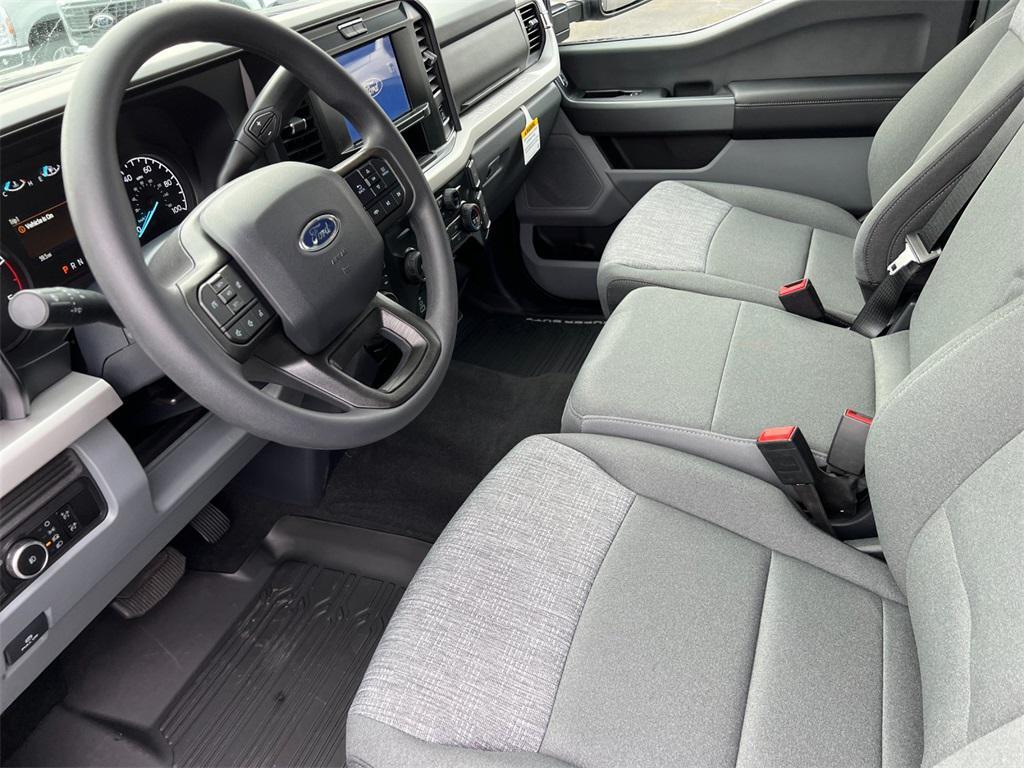 new 2025 Ford F-350 car, priced at $68,654