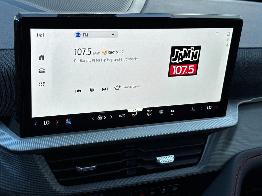 new 2025 Ford Explorer car, priced at $58,898