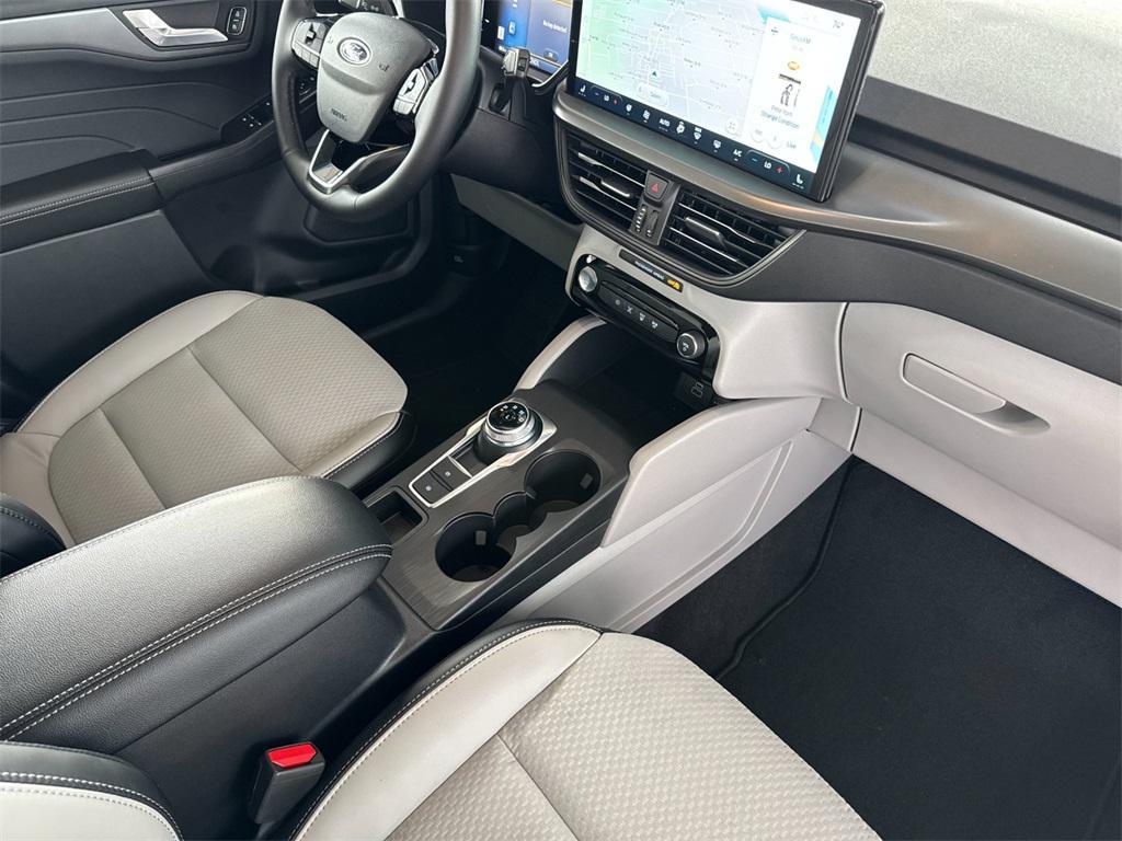 new 2025 Ford Escape PHEV car, priced at $39,755