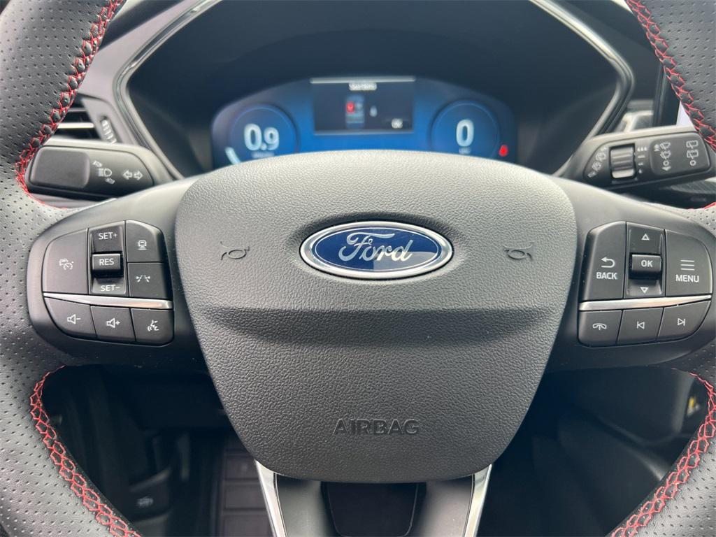 used 2024 Ford Escape car, priced at $35,998