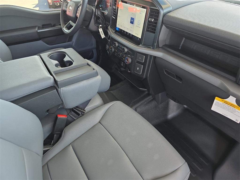 new 2025 Ford F-150 car, priced at $47,720