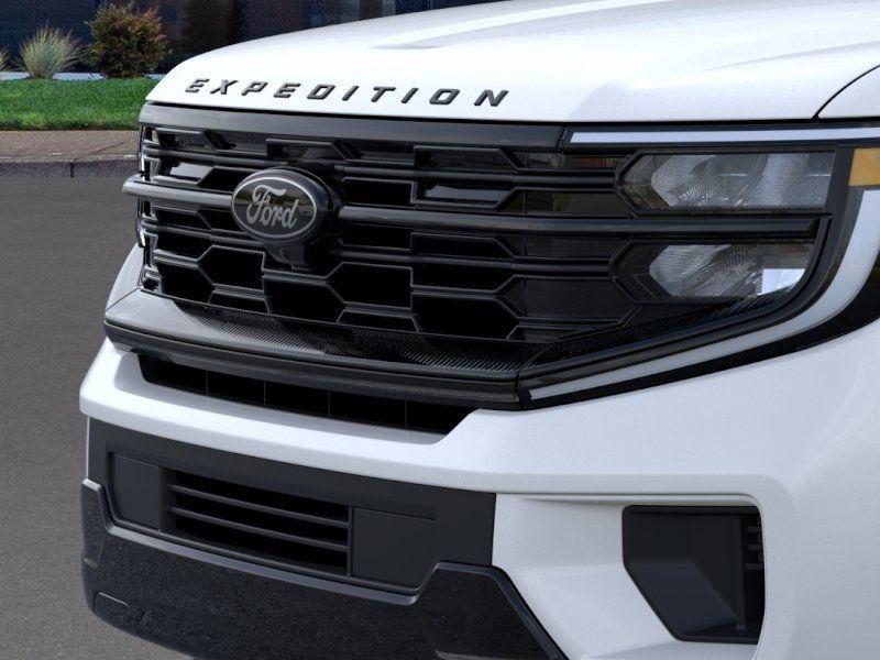 new 2025 Ford Expedition car, priced at $85,930