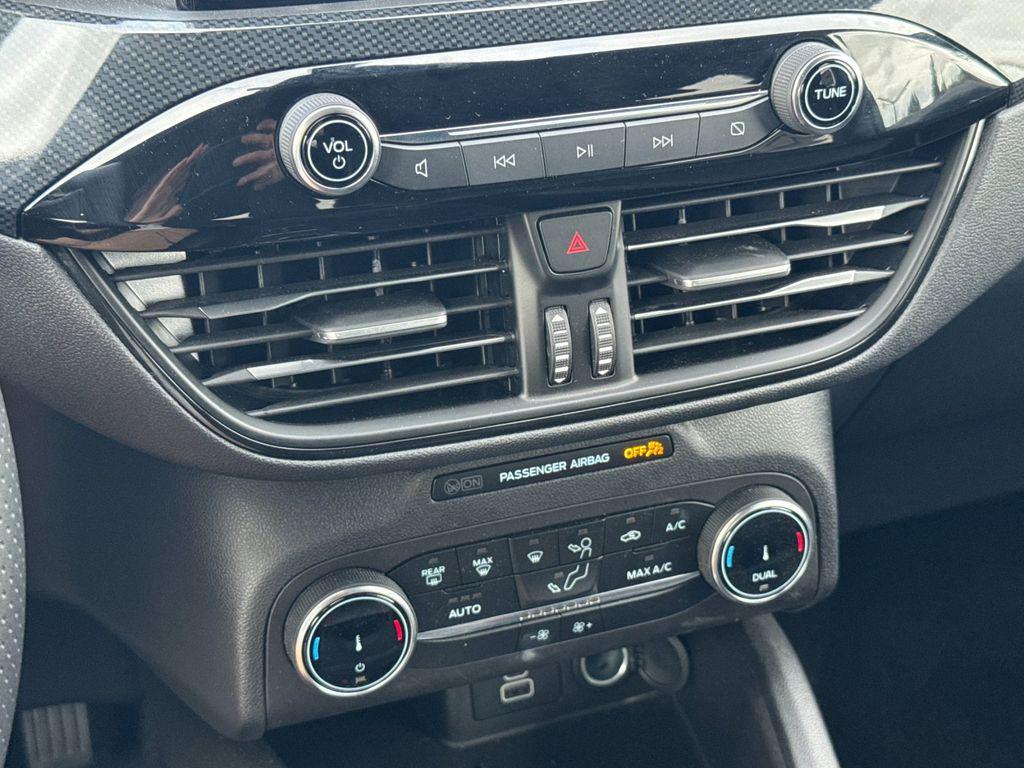 new 2025 Ford Escape car, priced at $28,076