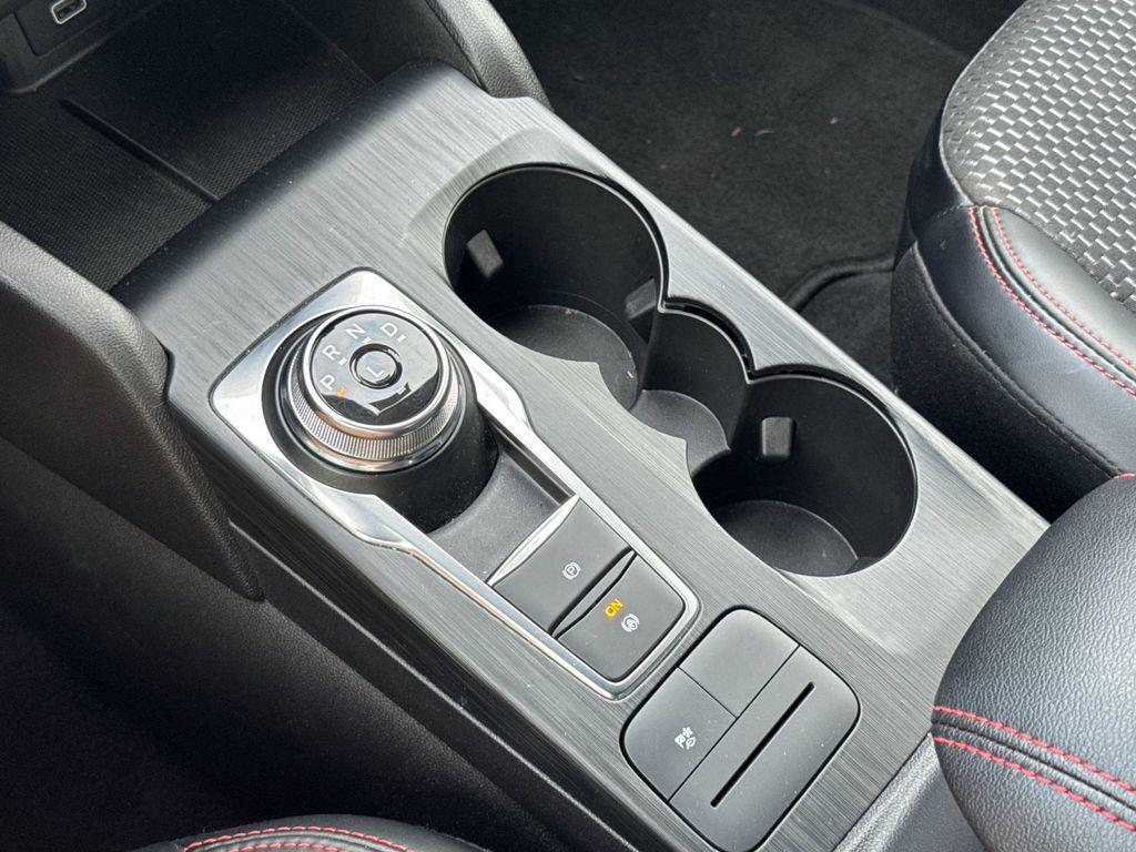 new 2025 Ford Escape car, priced at $28,076