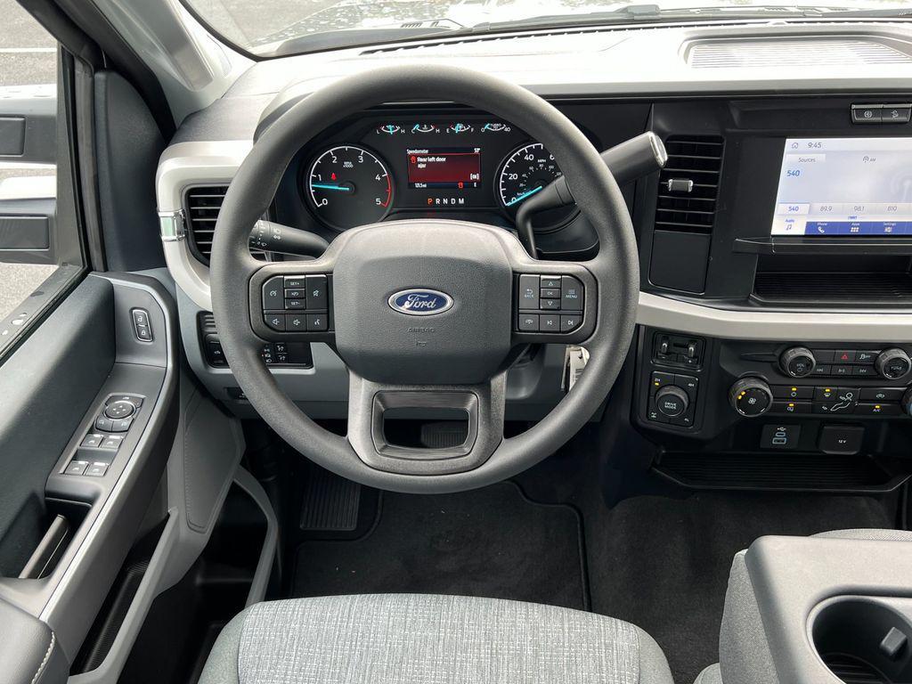 new 2025 Ford F-250 car, priced at $67,753