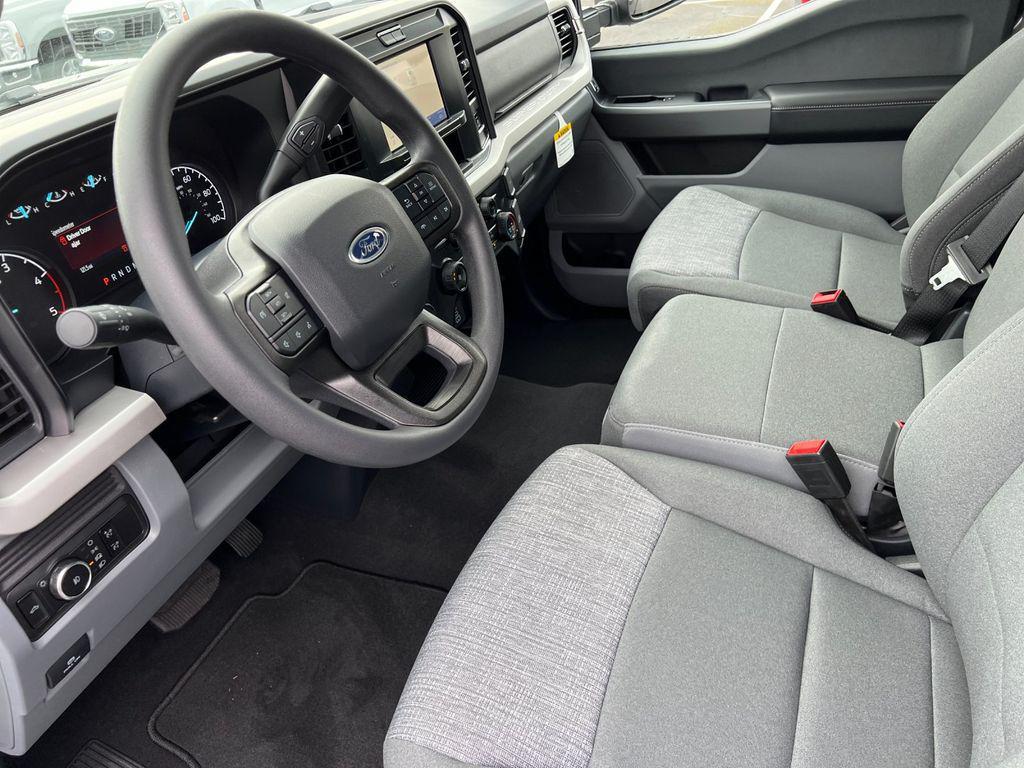 new 2025 Ford F-250 car, priced at $67,753