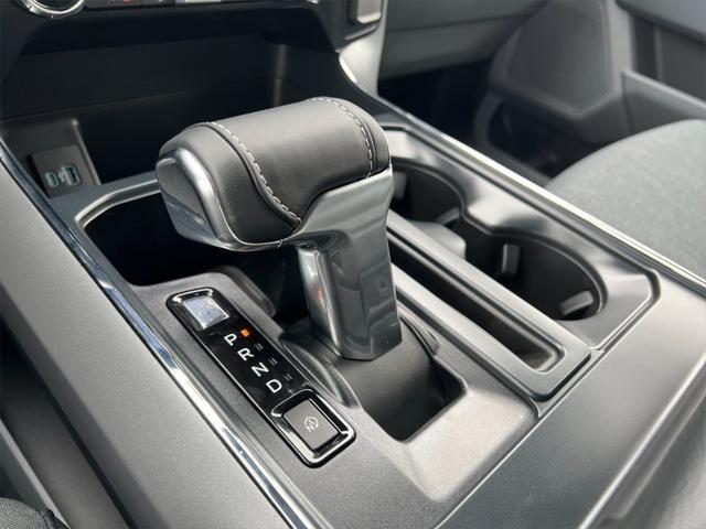 new 2024 Ford F-150 Lightning car, priced at $53,282