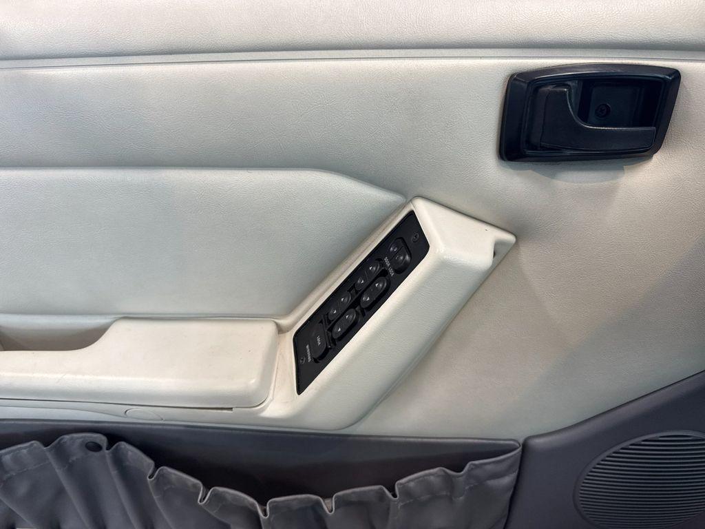 used 1993 Ford Mustang car