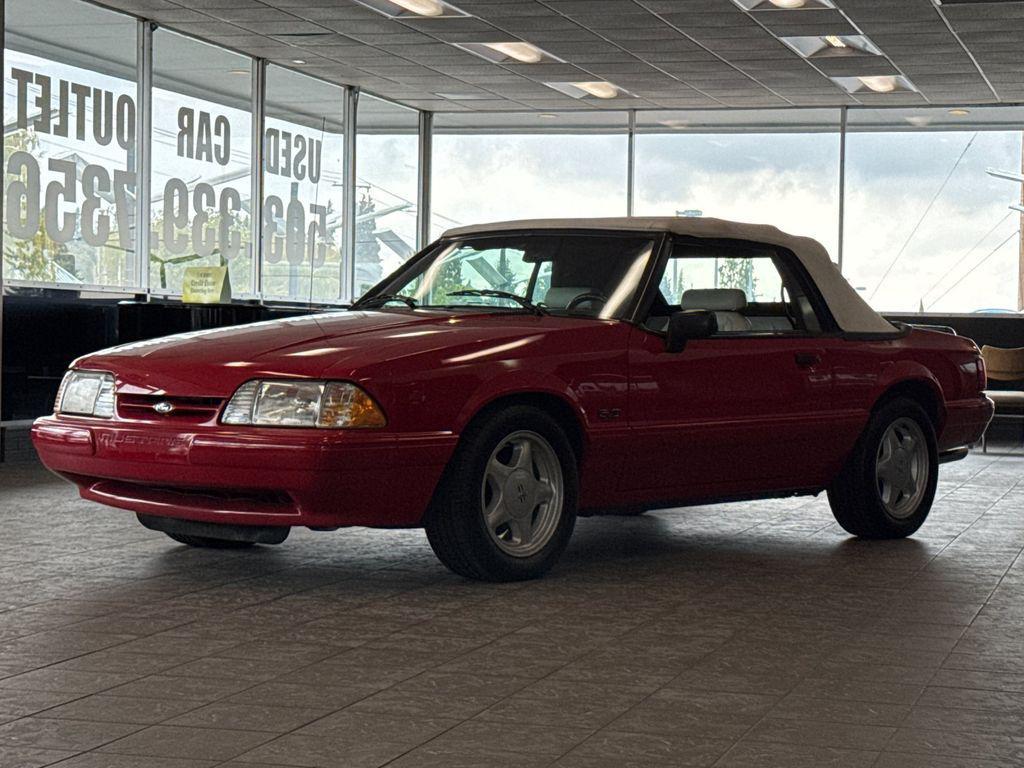used 1993 Ford Mustang car