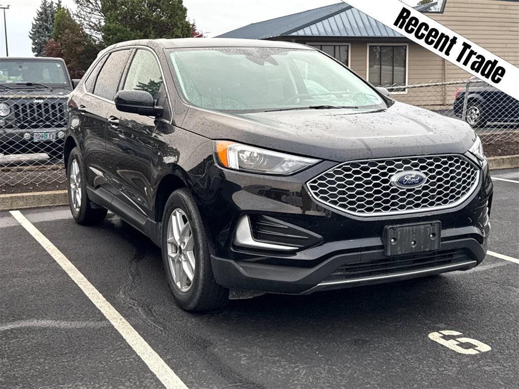 used 2024 Ford Edge car, priced at $25,600