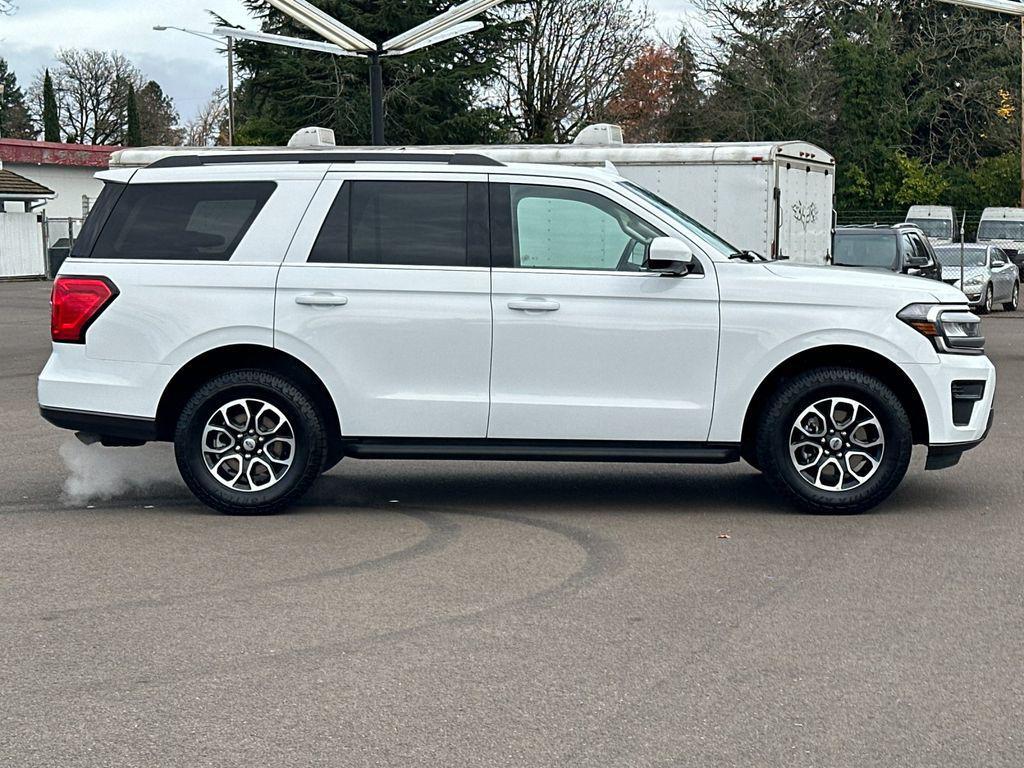 used 2024 Ford Expedition car, priced at $45,950
