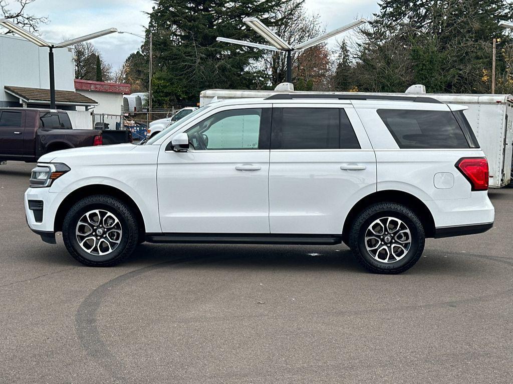 used 2024 Ford Expedition car, priced at $45,950
