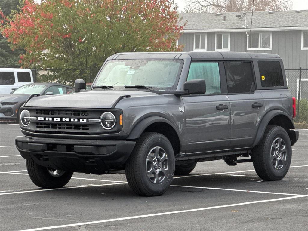 new 2025 Ford Bronco car, priced at $45,430