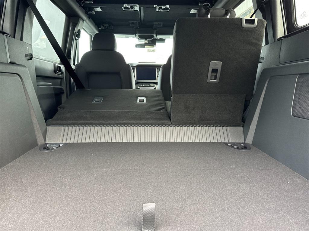 new 2025 Ford Bronco car, priced at $45,430