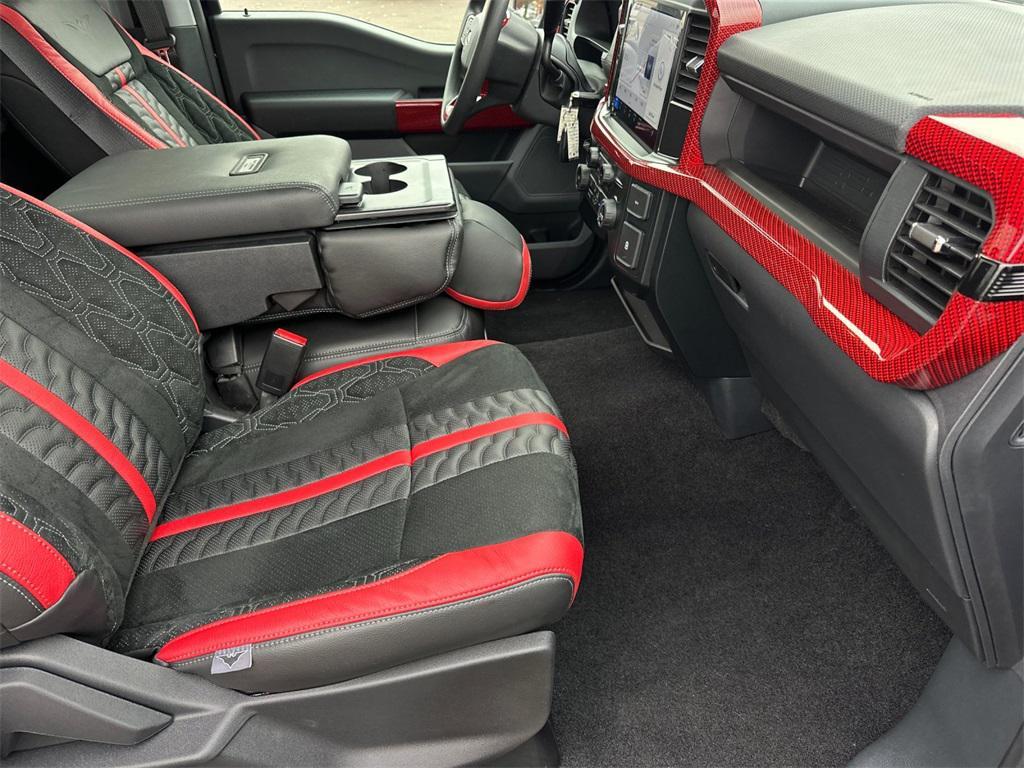 new 2025 Ford F-150 car, priced at $47,555