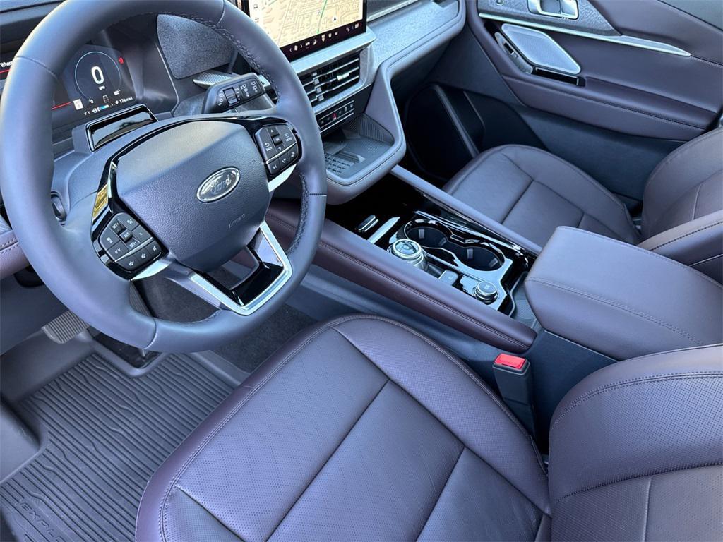 new 2025 Ford Explorer car, priced at $53,676