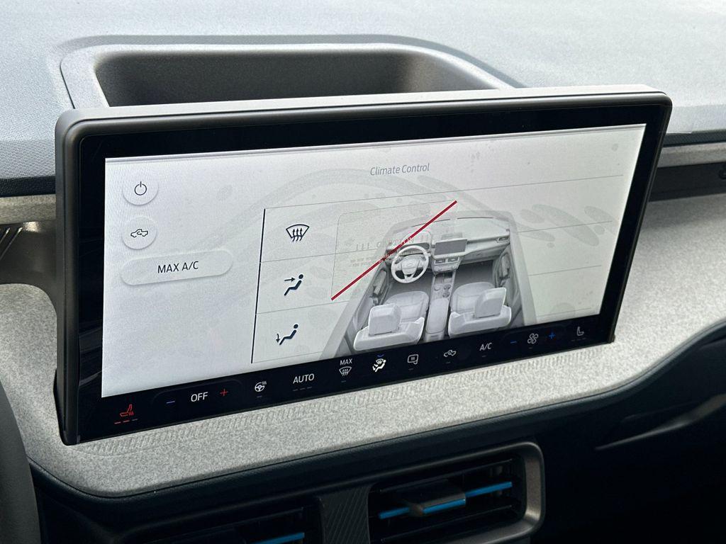 new 2025 Ford Maverick car, priced at $36,580