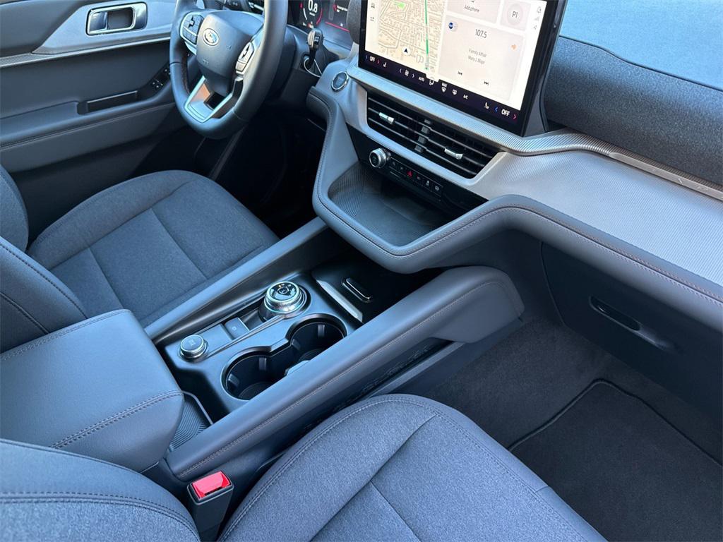 new 2025 Ford Explorer car, priced at $42,775