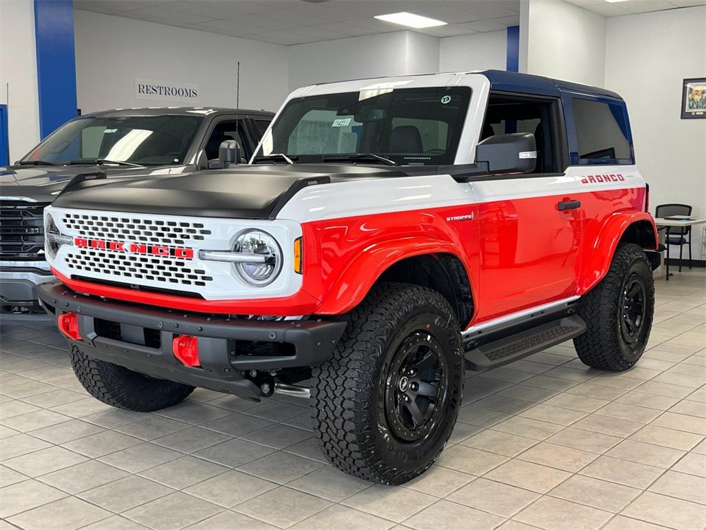 new 2025 Ford Bronco car, priced at $77,660
