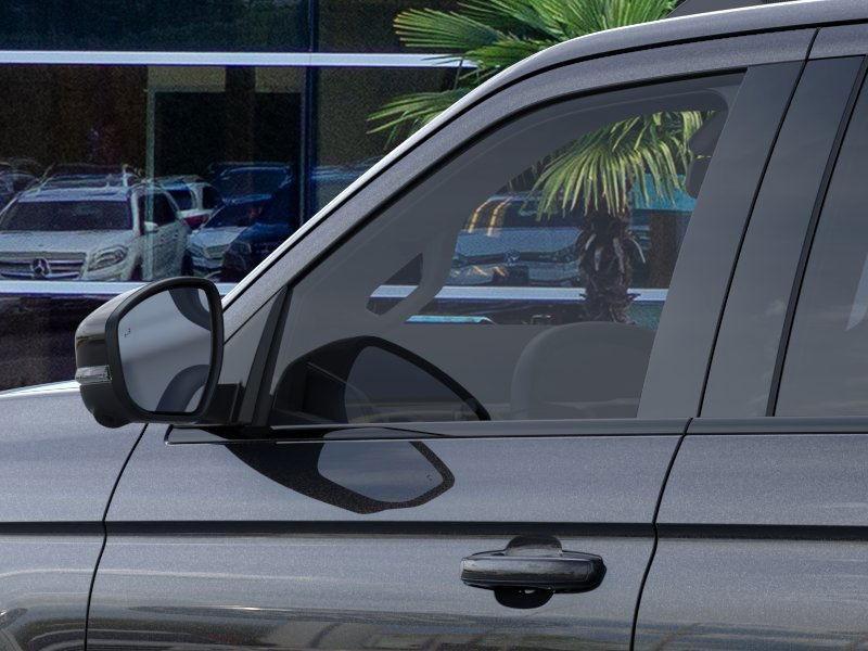 new 2025 Ford Expedition car, priced at $84,075