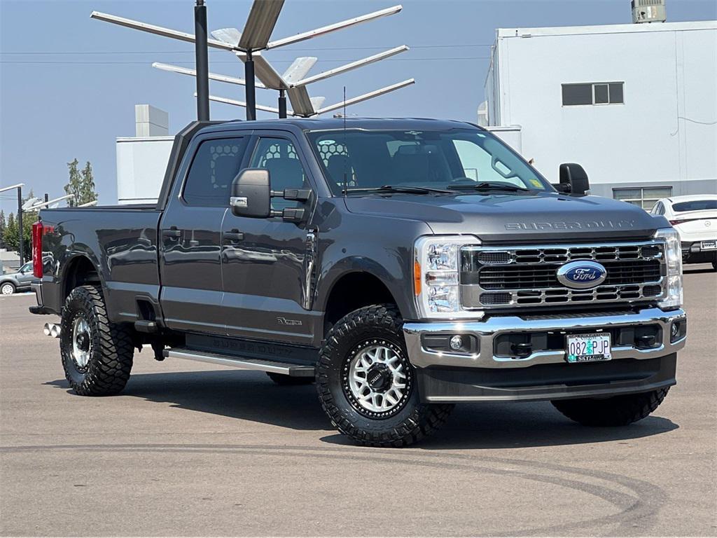 used 2023 Ford F-250 car