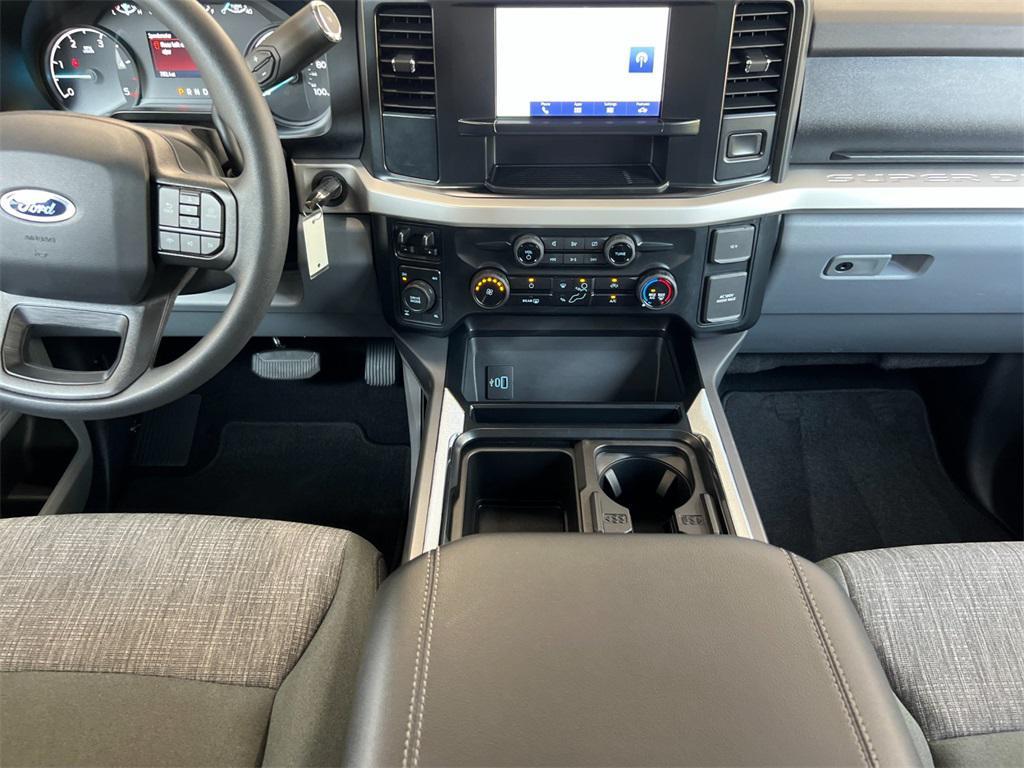 used 2023 Ford F-250 car