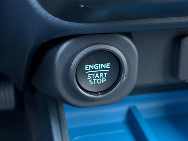 new 2025 Ford Maverick car, priced at $32,595