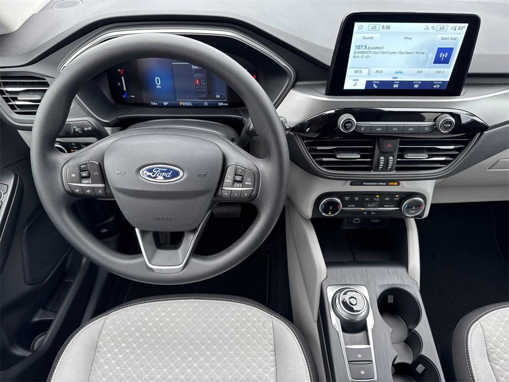 new 2025 Ford Escape car, priced at $29,020