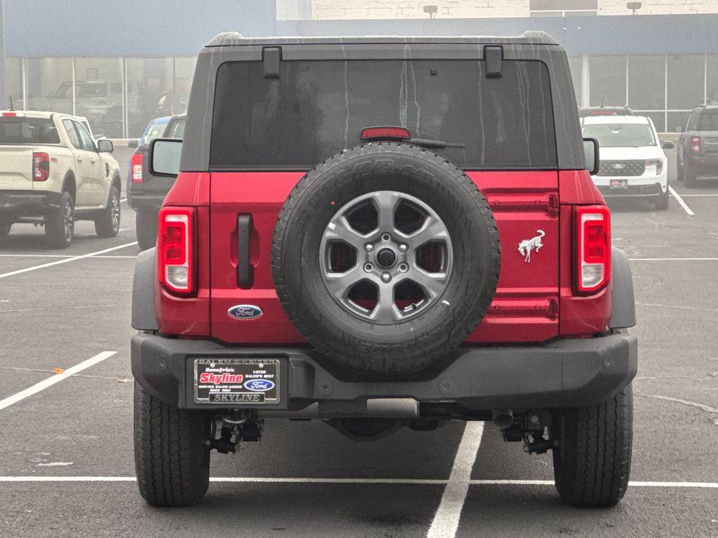 new 2025 Ford Bronco car, priced at $44,682