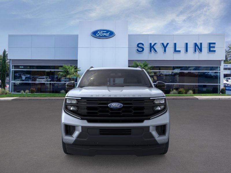 new 2025 Ford Expedition car, priced at $73,470
