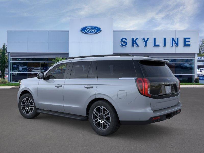 new 2025 Ford Expedition car, priced at $73,470