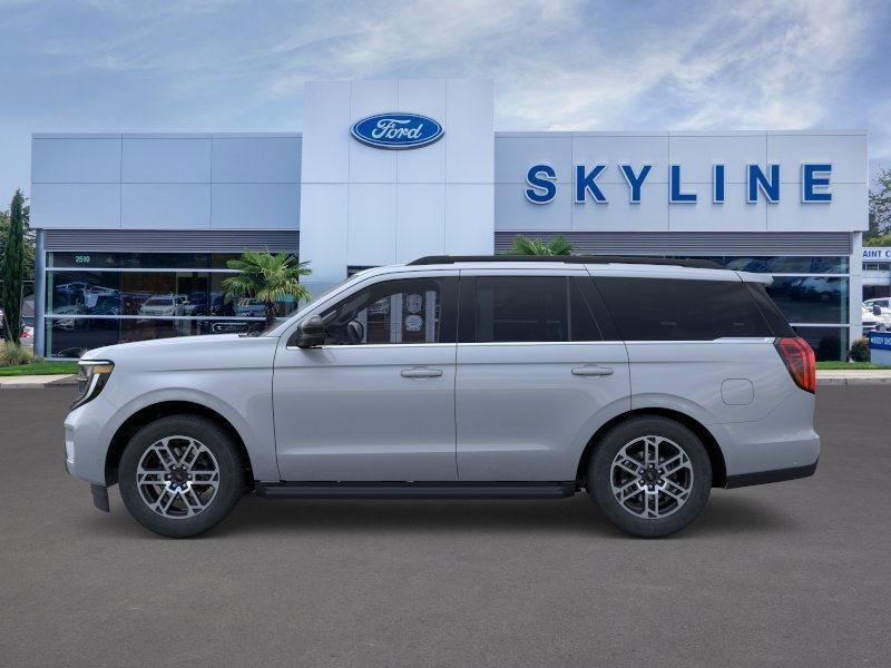new 2025 Ford Expedition car, priced at $73,470
