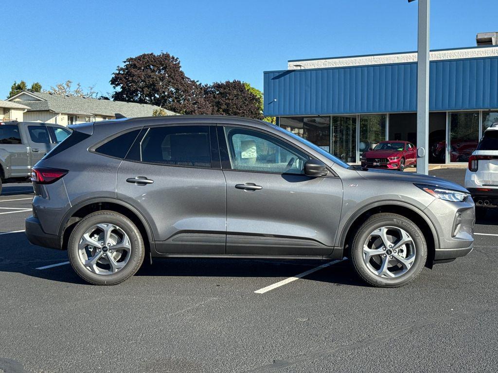 new 2025 Ford Escape car, priced at $29,435